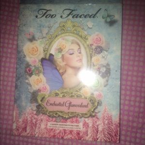 Too Faced Makeup - RARE TOO FACED ENCHANTED GLAMOURLAND PALETTE❤️❤️❤️ Too Faced Makeup - RARE TOO FACED ENCHANTED GLAMOURLAND PALETTE❤️❤️❤️