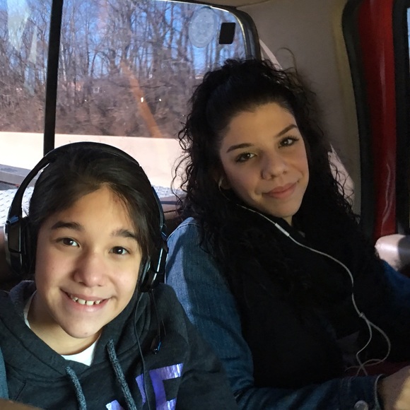 Meet your Posher daughters, - Picture 2 of 4