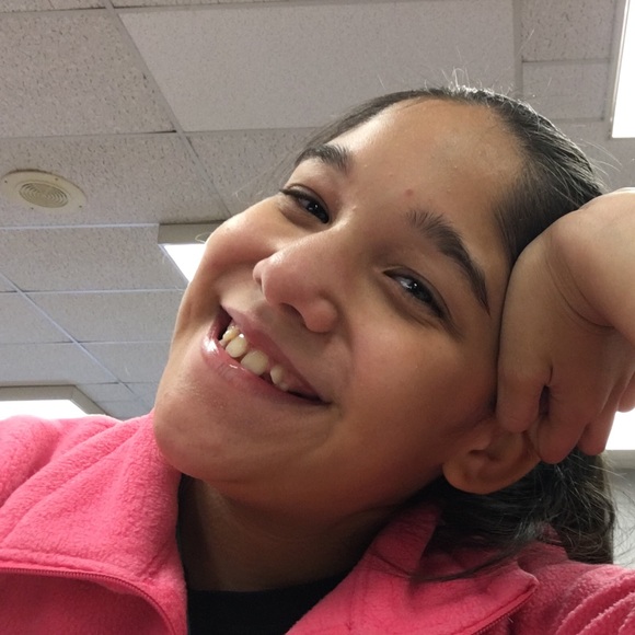 Meet your Posher daughters, - Picture 3 of 4