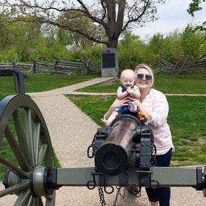 Meet your Posher, Angela