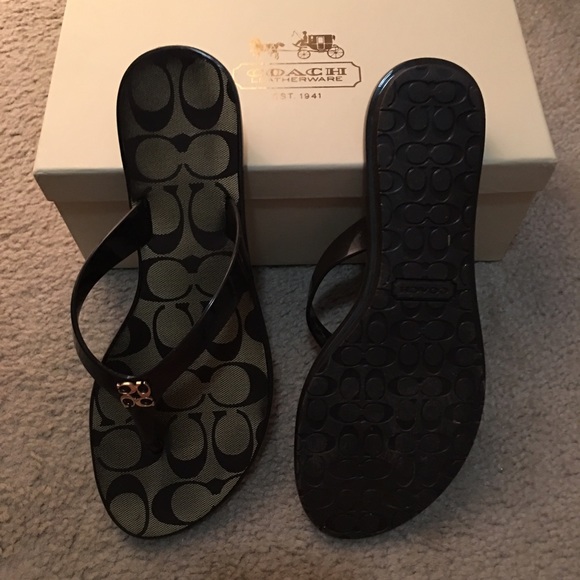 Coach flip flops