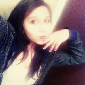 Meet your Posher, Ayanna