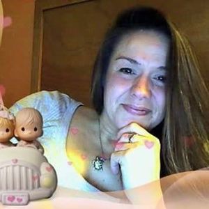 Meet your Posher, Monique