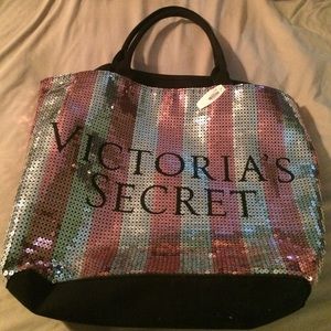 Victoria Secrets Tote with tags