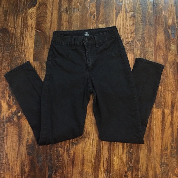 SZ26 Black Skinny Denim