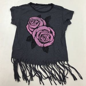 Wildfox frayed tee perfect for concerts and fun!