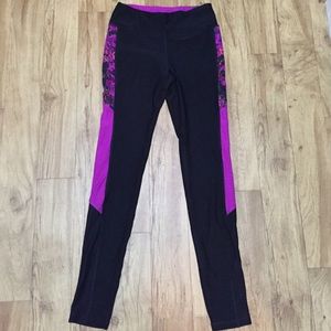 Full length athletic leggings