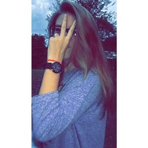 Meet your Posher, Haley