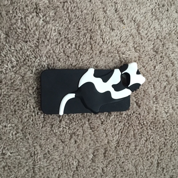 Cute  cat biting phone case