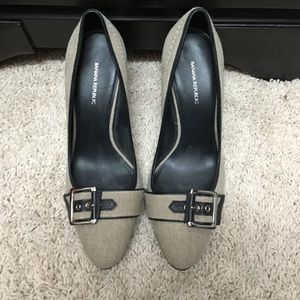 Banana Republic canvas and leather heels 7