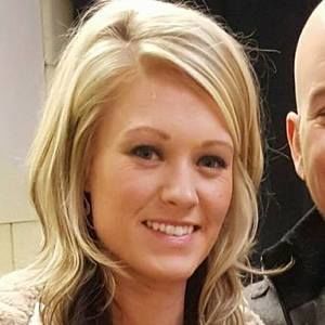 Meet your Posher, Carly