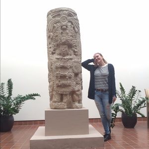 Meet your Posher, Lily