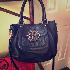 Authentic Tory Burch Amanda Handbag Black