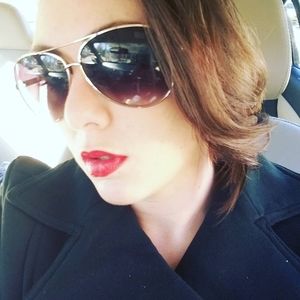 Meet your Posher, Robin