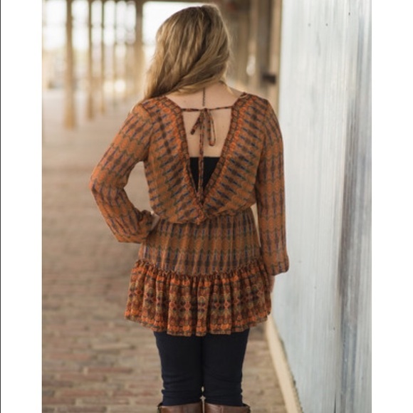 Sheer Ruffled Top - Picture 2 of 3