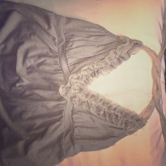 Low cut Halter Tanktop from Abercrombie & Fitch! - Picture 1 of 4