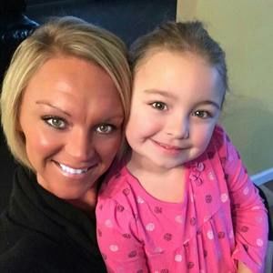 Meet your Posher, Christine