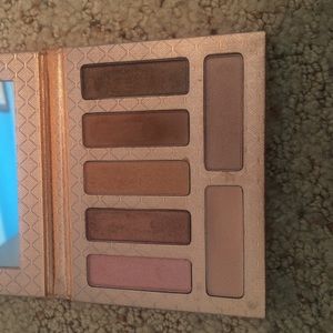 Gently used Lorac Champagne dreams palette.
