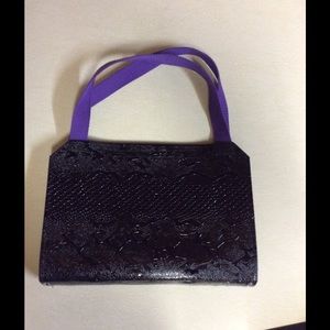 Coupon organization tote.