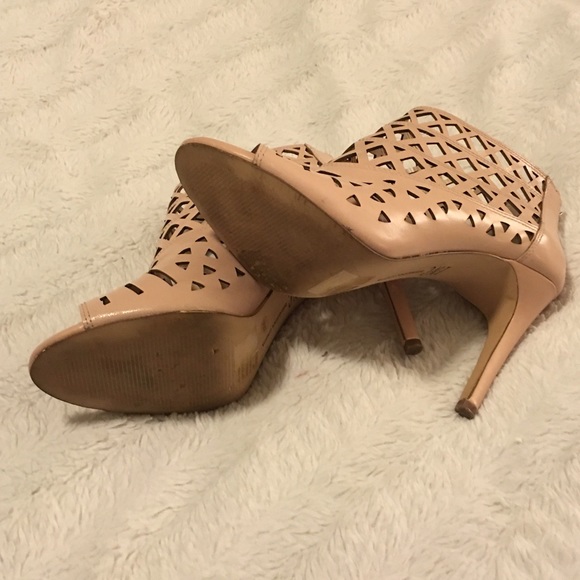 INC Pink Leather Cutout Heels - Picture 2 of 3