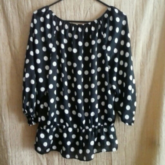 Blouse - Picture 2 of 3