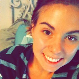 Meet your Posher, Carey