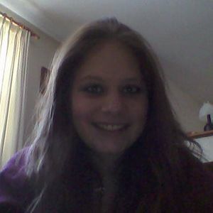 Meet your Posher, Cassandra