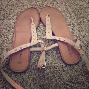 Wet seal sandals
