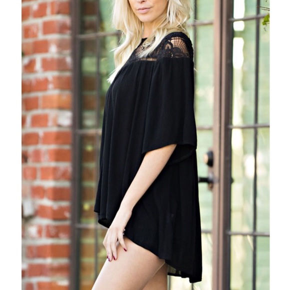 🆕ALESIA embroidered Hi Lo top - IVORY - Picture 2 of 4