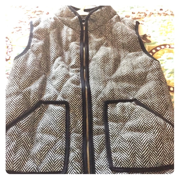 Herringbone style vest size Small only worn once