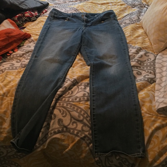 American eagle jeans barely worn