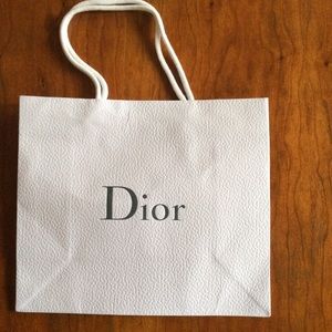 Dior Shopper.