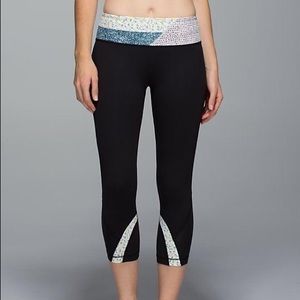 Lululemon crops