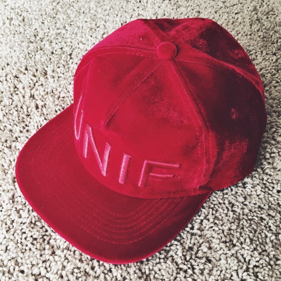 UNIF Velvet Logo Snapback in Red