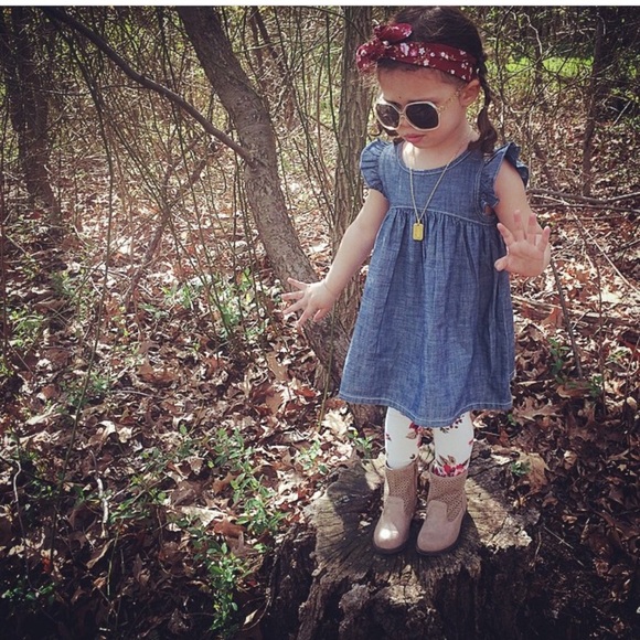 Meet your Posher, Corinne