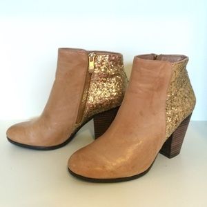 Vince Camuto Hariza Bootie