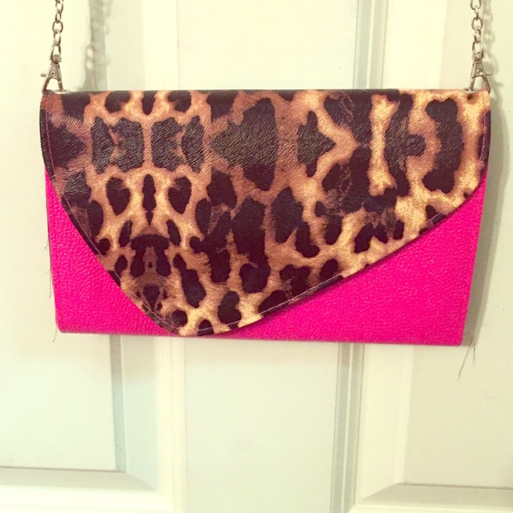 Hot pink and cheetah print envelope clutch