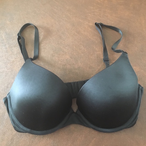 Victoria's Secret Biofit Demi Uplift 34D in black