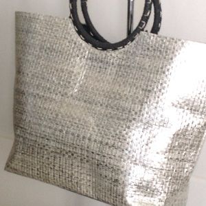 NEW Large Stunning Silver Straw Bag