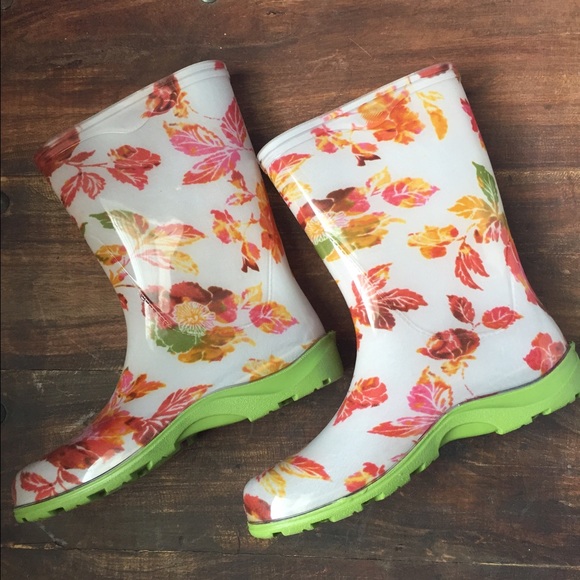 ☔️💦Rain boots!