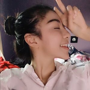 Meet your Posher, Jia yan fei