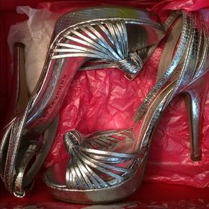 Chinese Laundry Silver Strappy Sandal