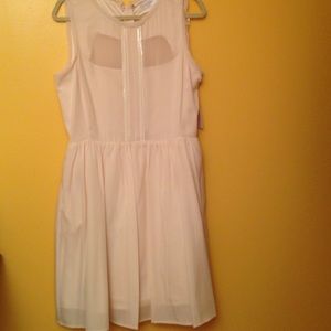 Jessica Simpson Cream Pink Dress
