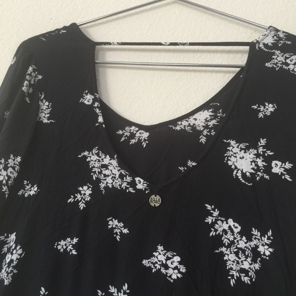 Billabong Boho Floral Tunic - Picture 4 of 4