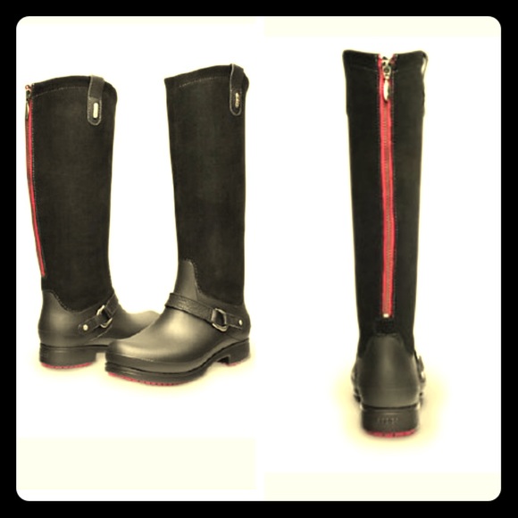 Crocs Shoes - 👢NWOT Crocs tall boots! Offers welcome!