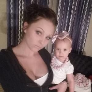 Meet your Posher, Halie