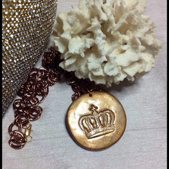 Gorgeous Handmade 2 Sided Polymer Clay Pendant 🌺 - Picture 3 of 3