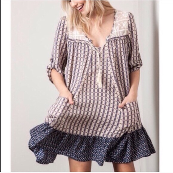 🚫SOLD BUNDLE🚫 Seattle Print Ruffle Dress - Picture 2 of 3