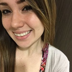 Meet your Posher, Starla