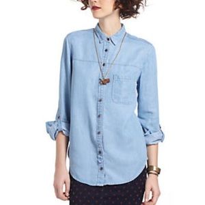 Anthropologie/ Holding Horses Chambray Button Down